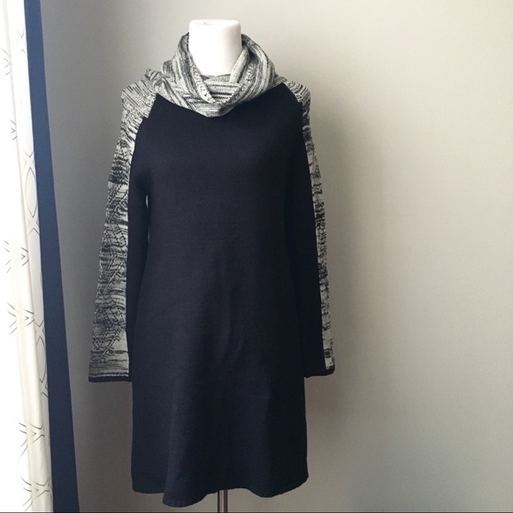 DONATED | Sweater dress | Paper Crane - Picture 1 of 2